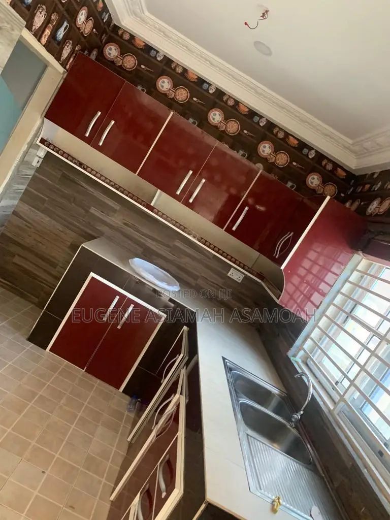 4bdrm Mansion in Cullands Ghana, Obuasi Municipal for sale