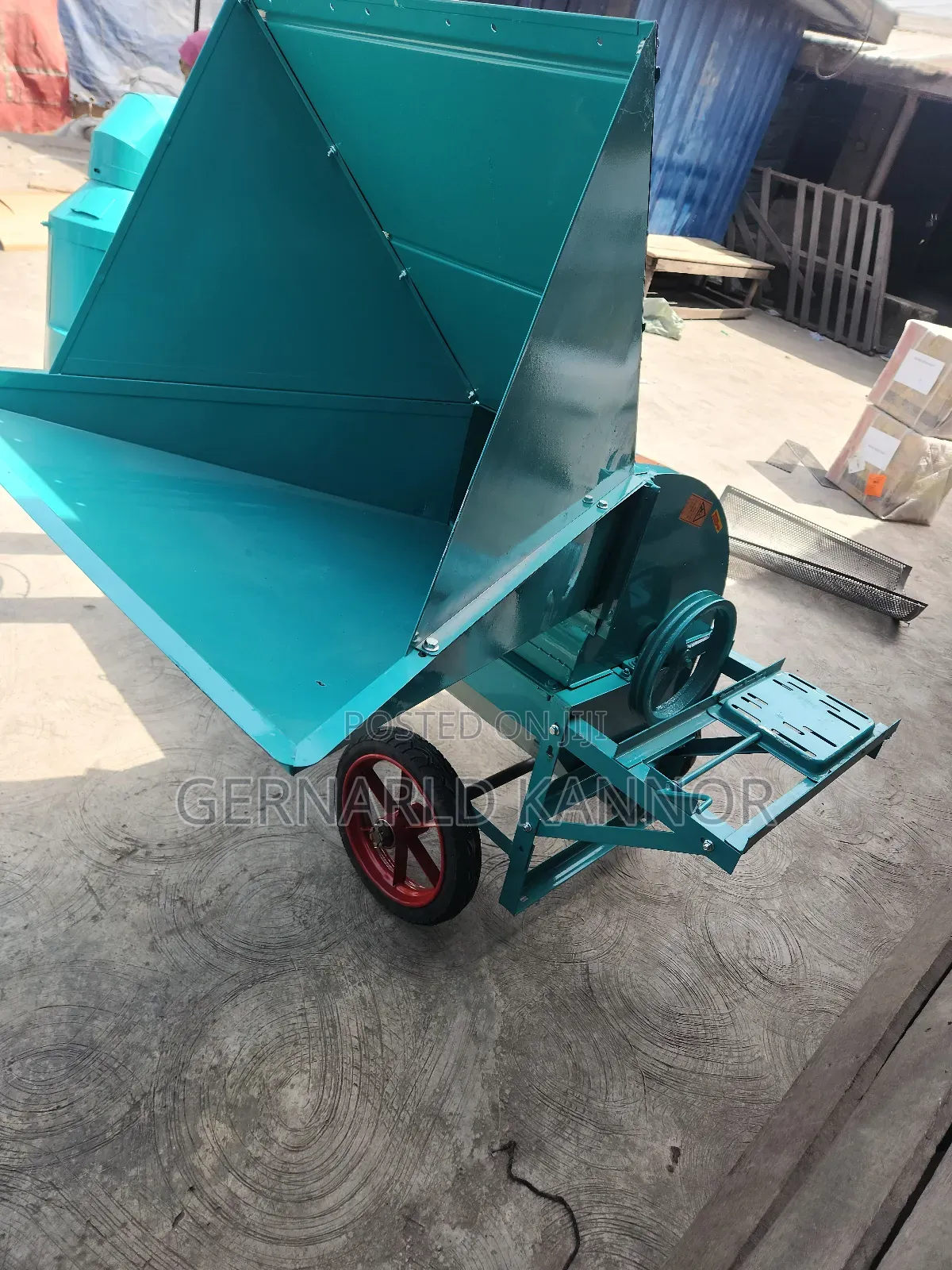 Rice Thresher