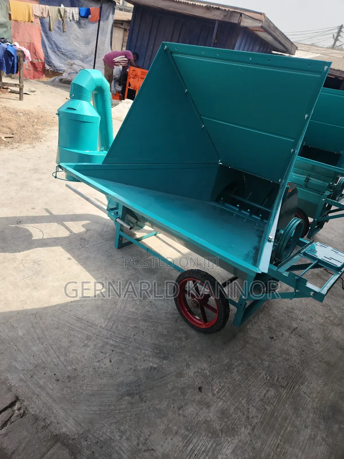 Rice Thresher