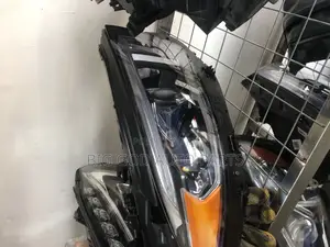 Mercedes Benz CLA Headlight