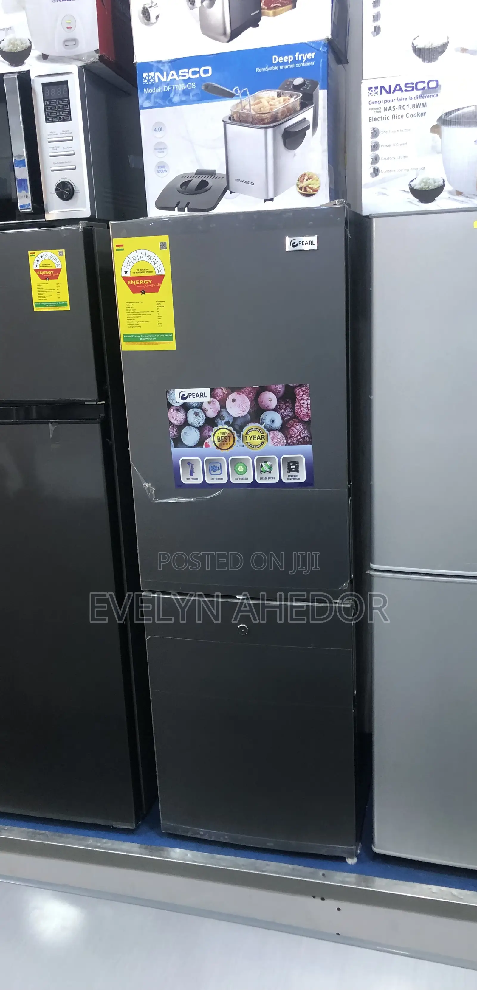 Pearl Bottom Freezer 157 Liters