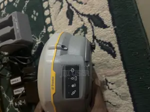 Trimble R8s