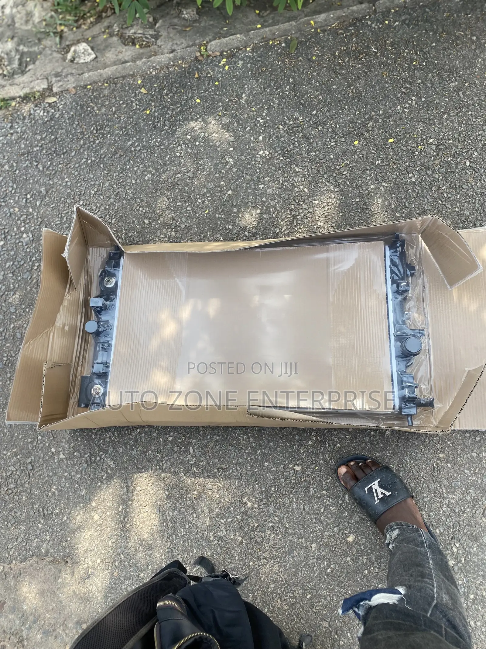 Chevrolet Cruz 2011 2012 Radiator Tank