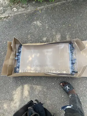 Chevrolet Cruz 2011 2012 Radiator Tank