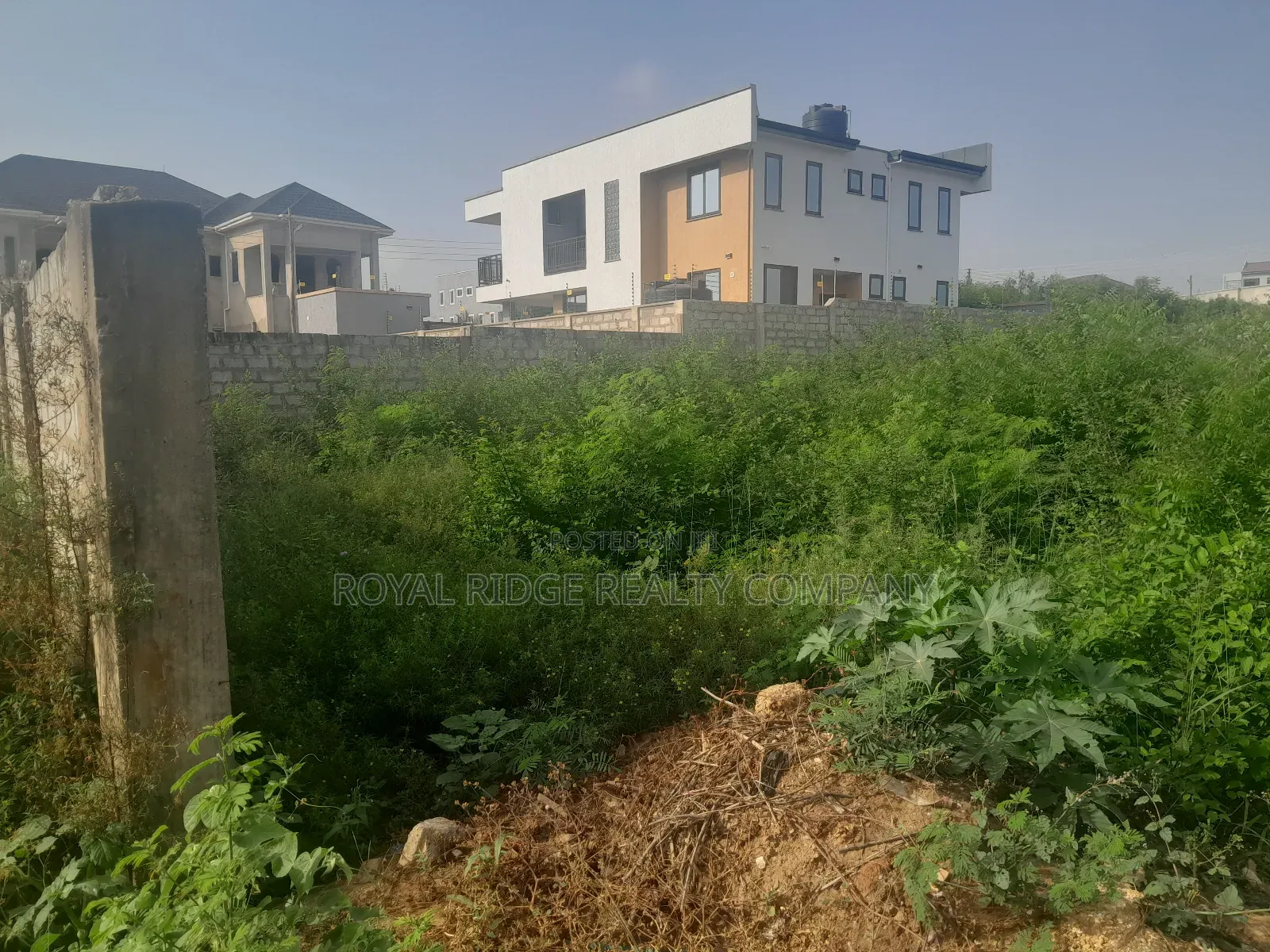 Land for Sale at East Airport