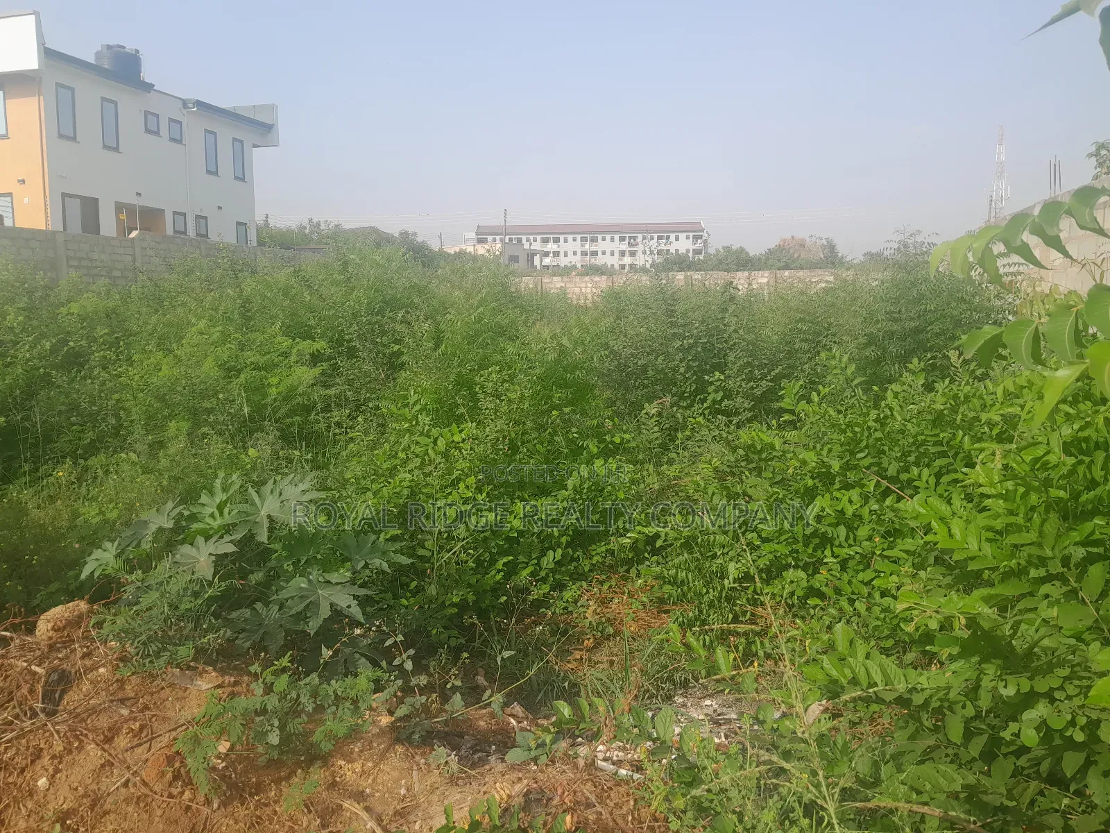 Land for Sale at East Airport