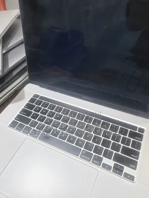 Laptop Apple MacBook Pro 2019 16GB Intel Core i9 SSD 512GB