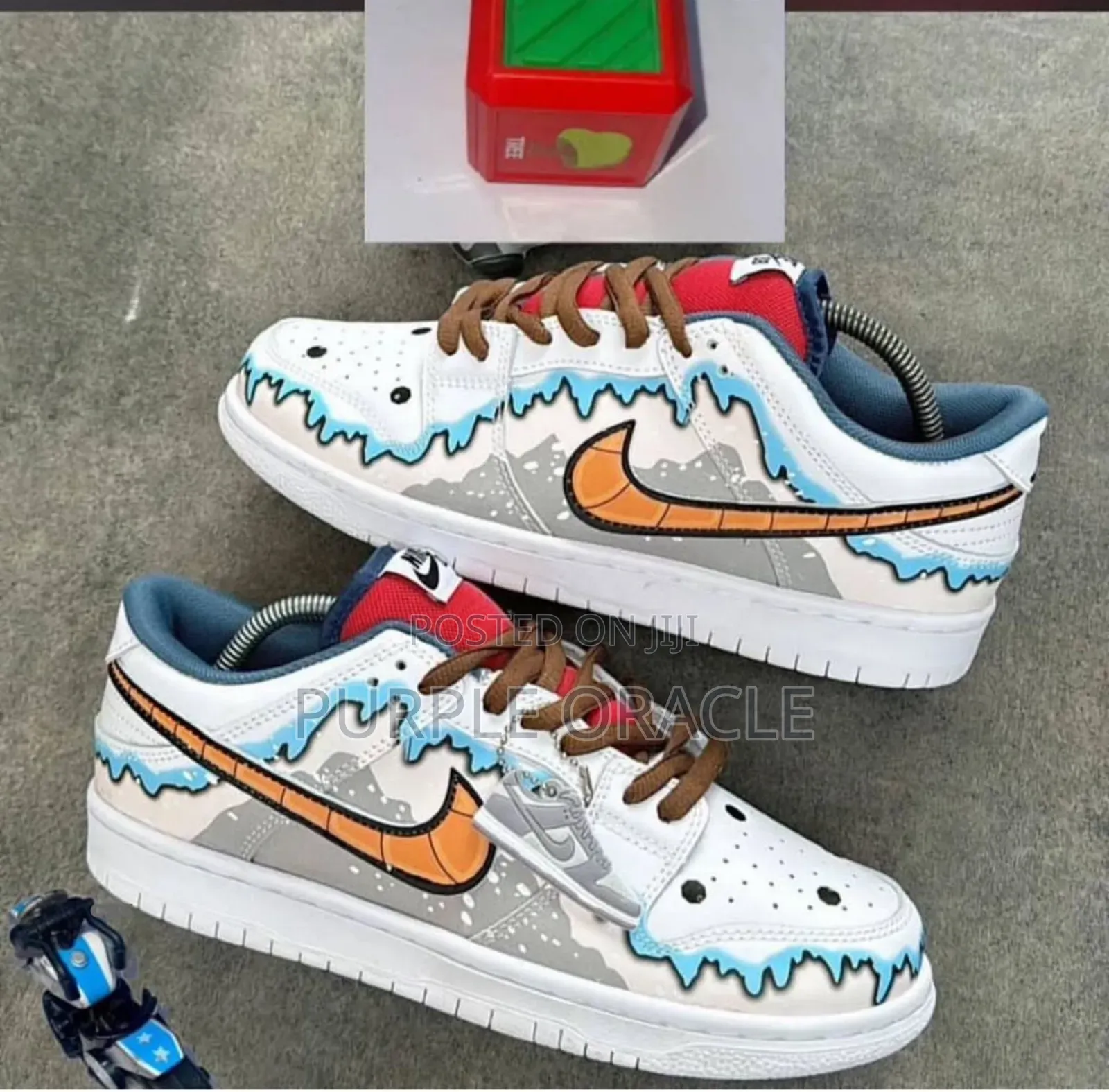 Stylish and Comfortable Walking Sneakers for Men