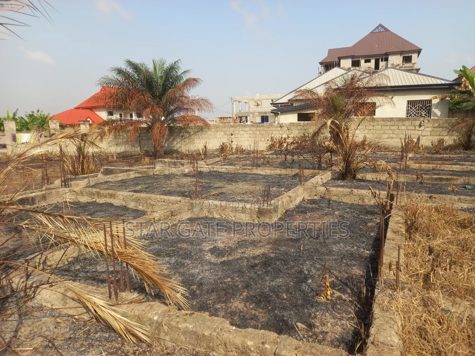 Plot for Sale at Duase ( Near Buokrom)