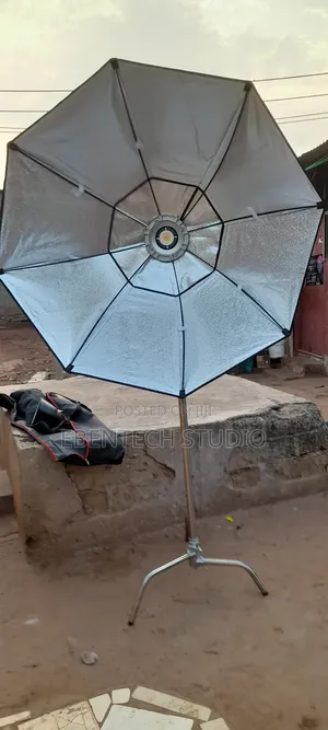 Softbox and C-Stand for Rent
