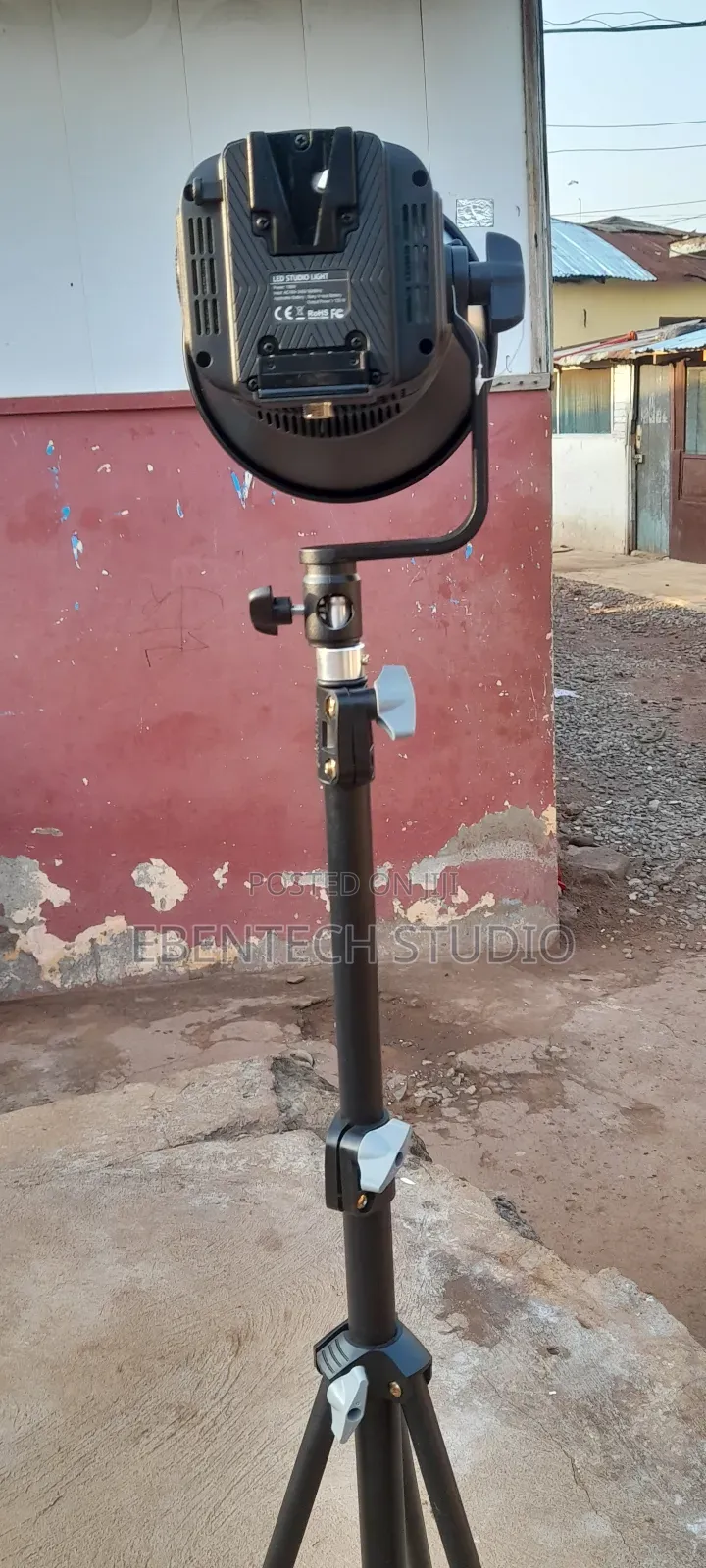 Studio Video Light COB Light With C-Stand Softbox for Rent