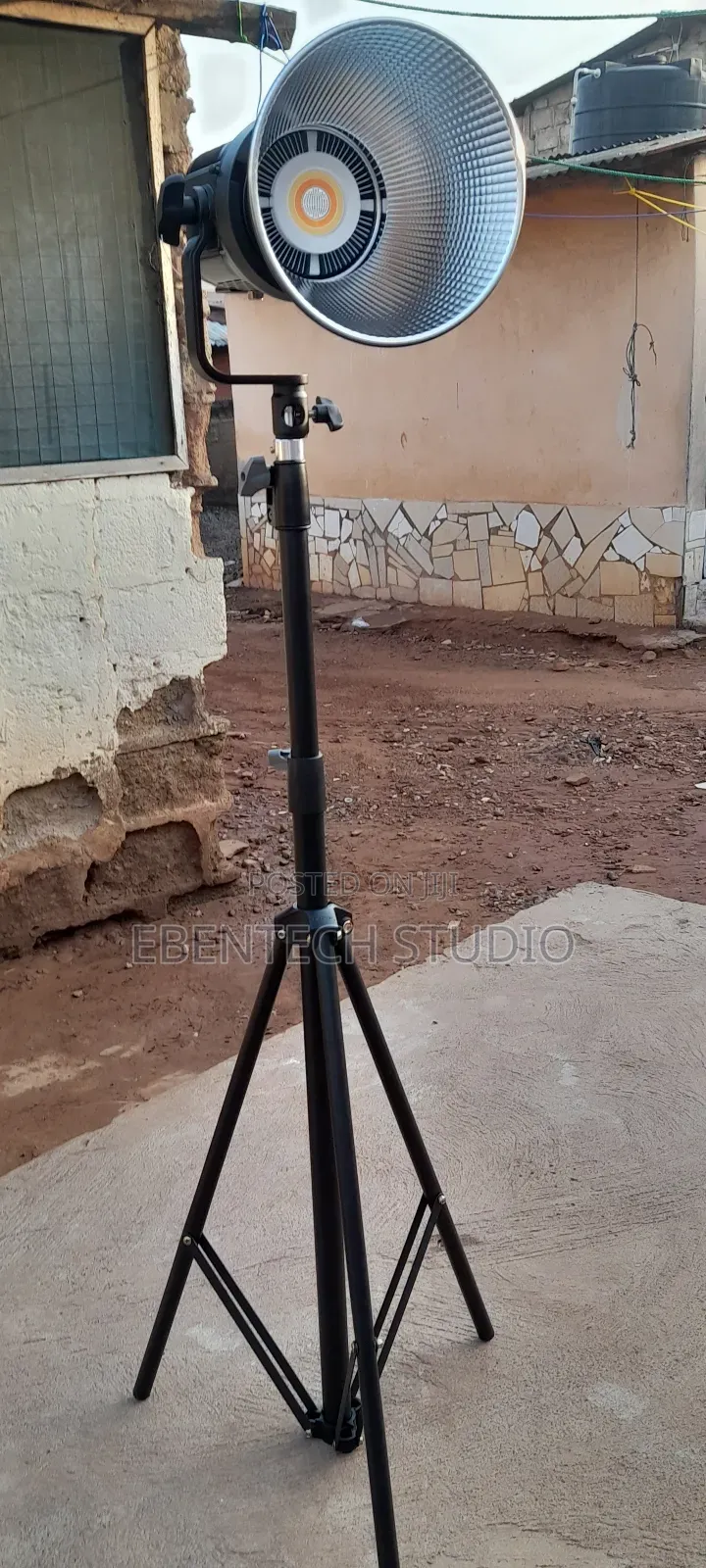 Studio Video Light COB Light With C-Stand Softbox for Rent