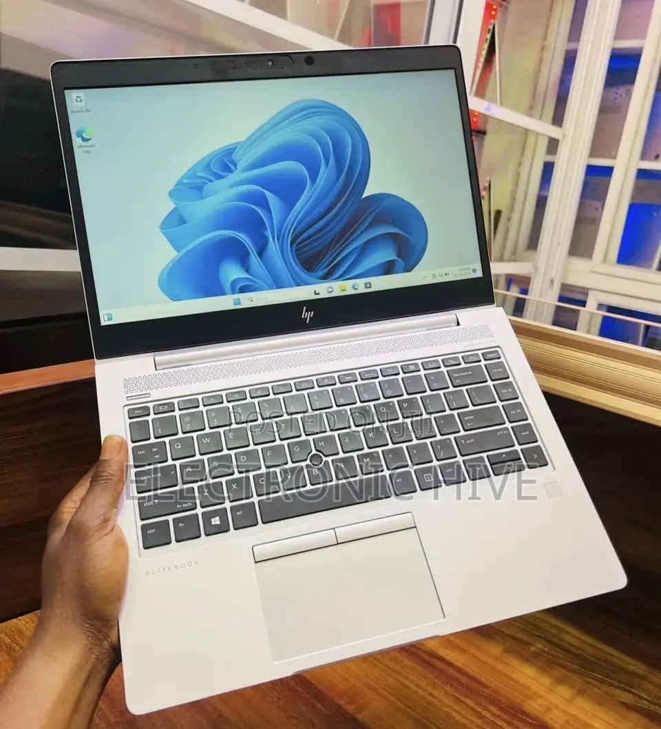 Laptop HP EliteBook 745 G6 16GB AMD Ryzen 5 SSD 512GB