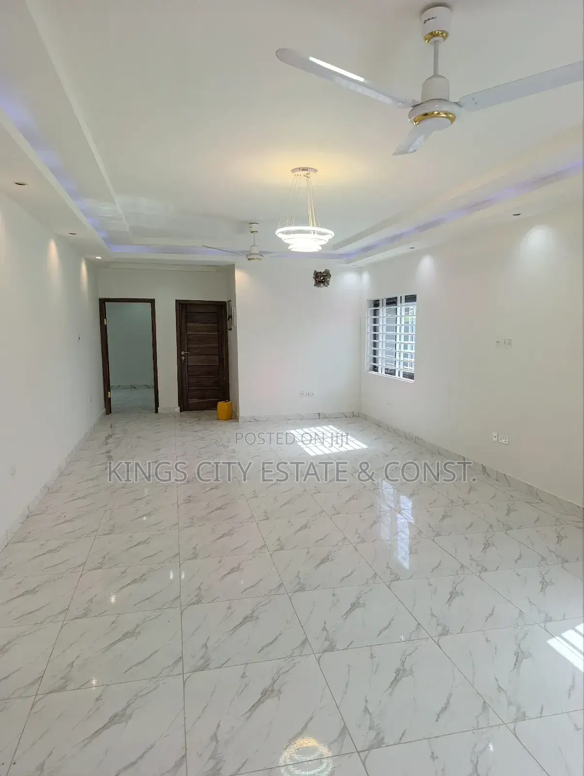 3bdrm House in Odumasi,Estate, Ablekuma for sale