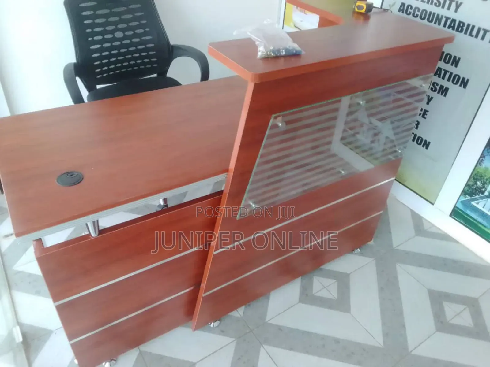 Office Desk