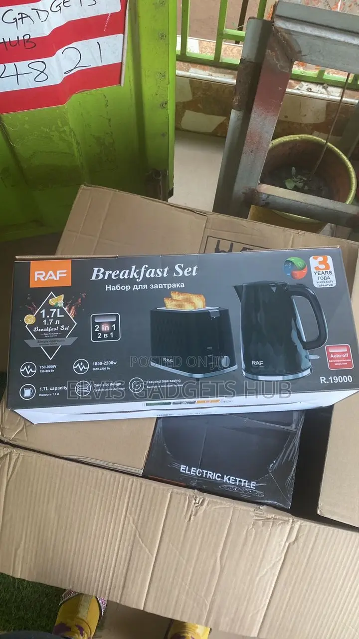 RAF Toaster and Kettle Breakfast Set