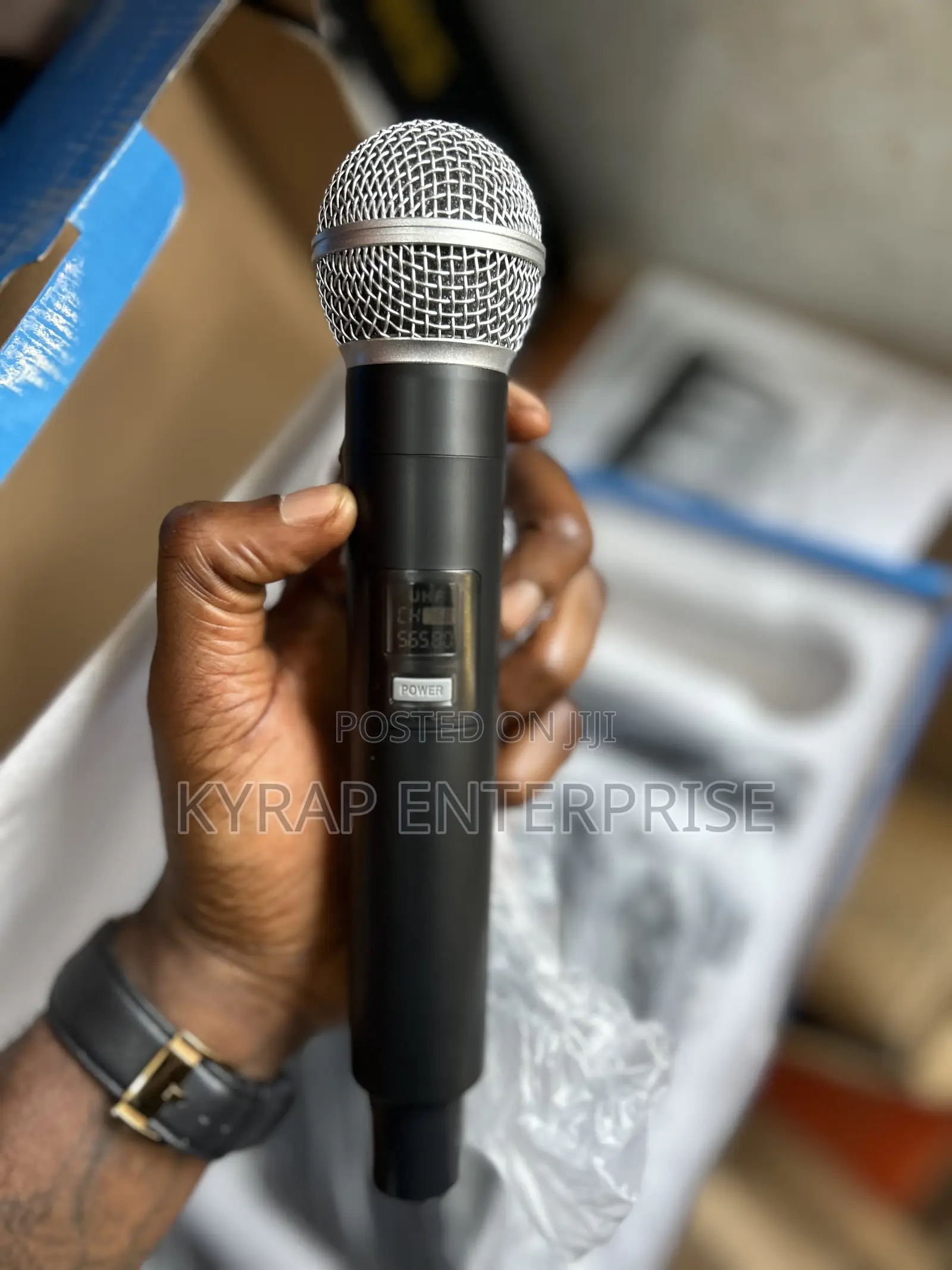 4 in 1 Cordless Microphone for Sale Wx800