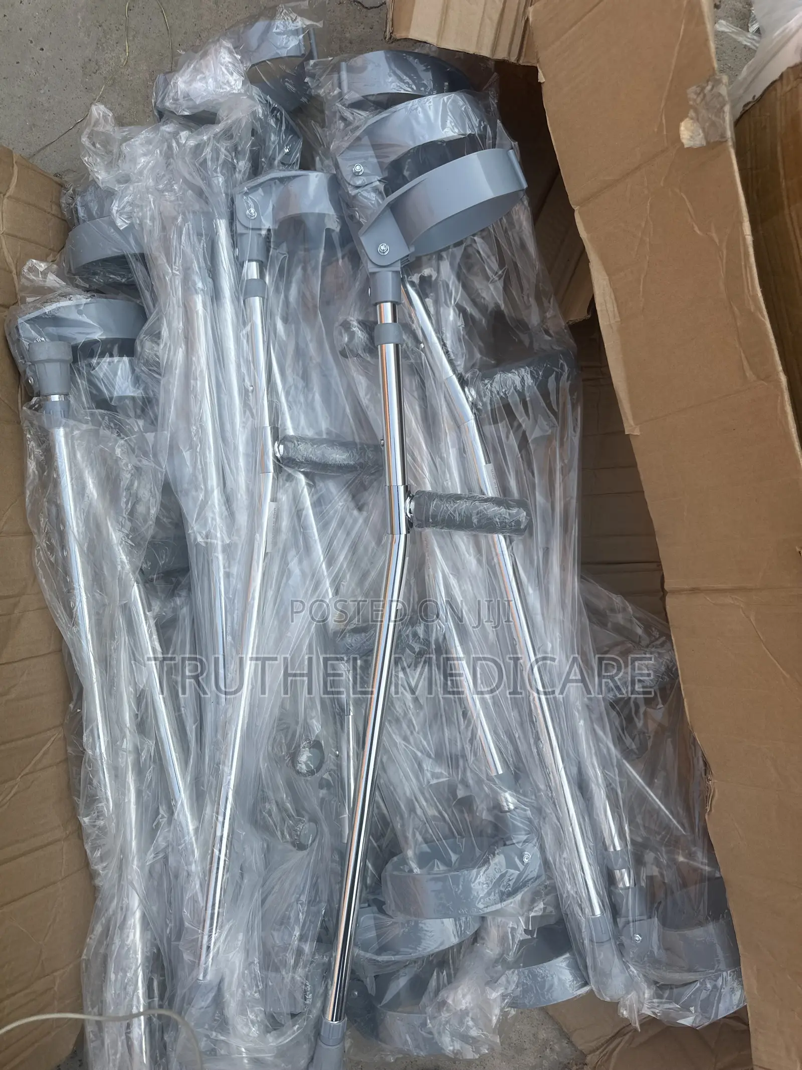 Elbow Crutches (Rotatable Grip)