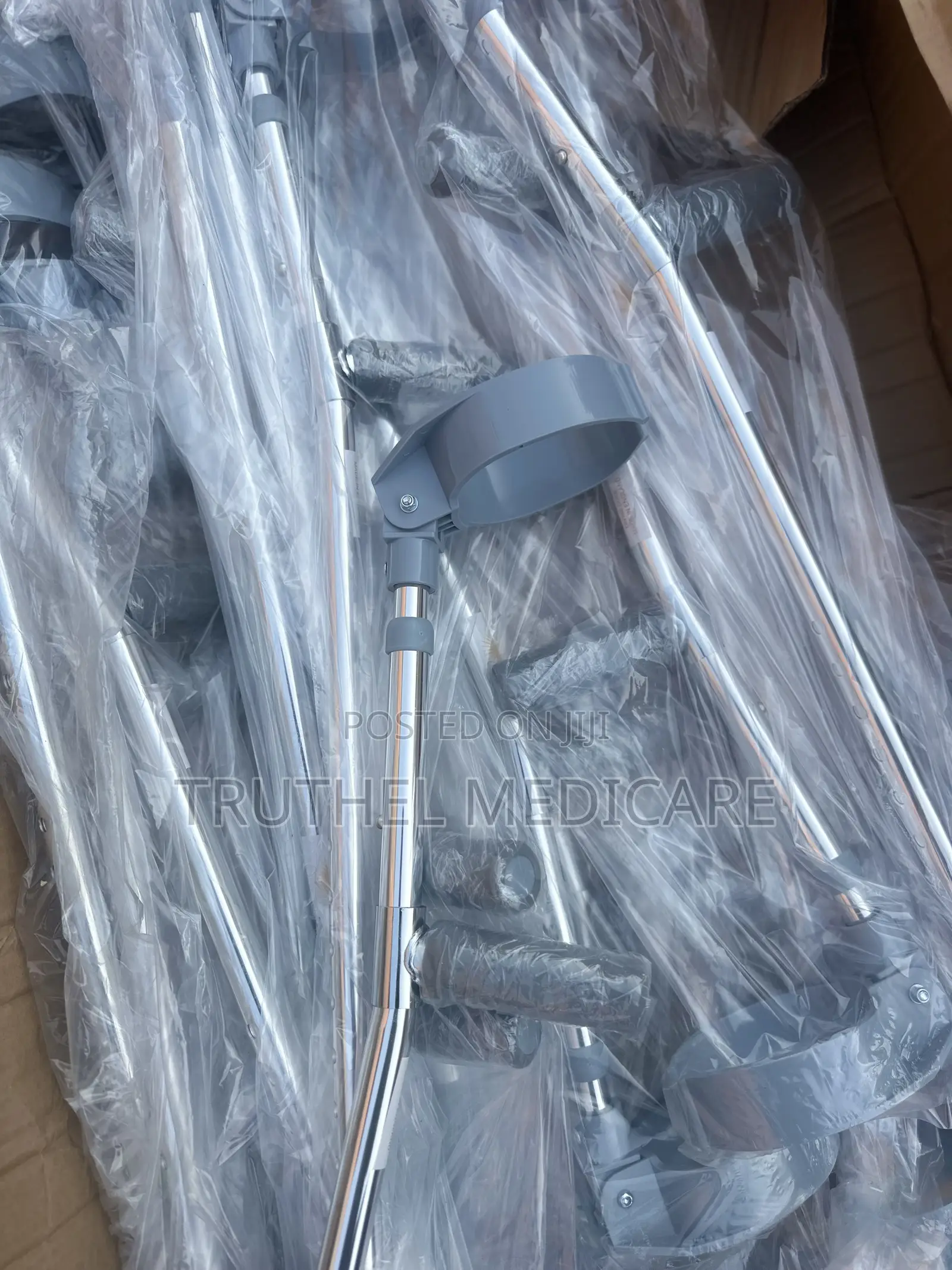 Elbow Crutches (Rotatable Grip)