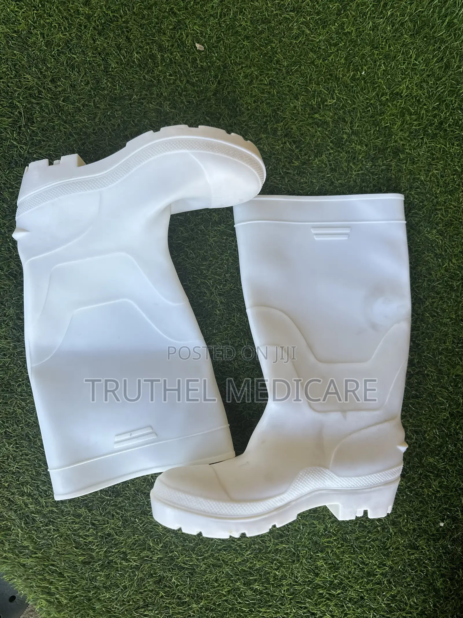 Wellington Theatre Boots - Long(White)