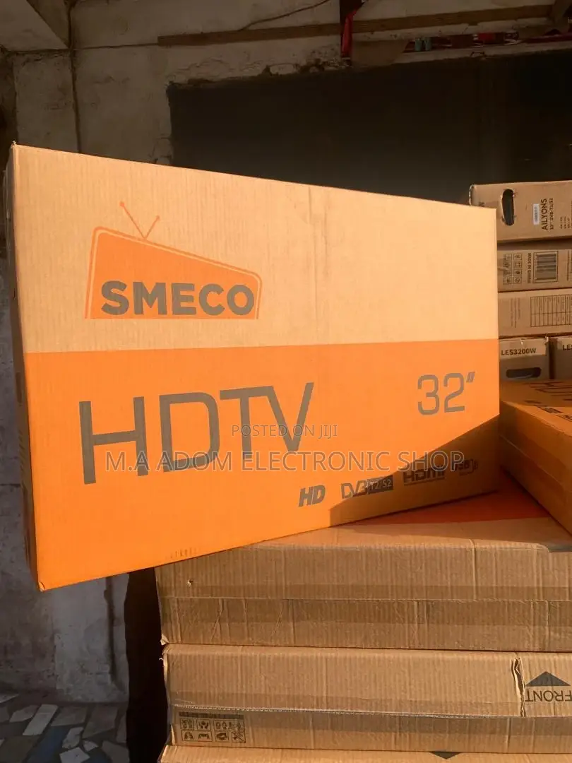 SMECO 32" HD LED TV: Your Compact Home Theater