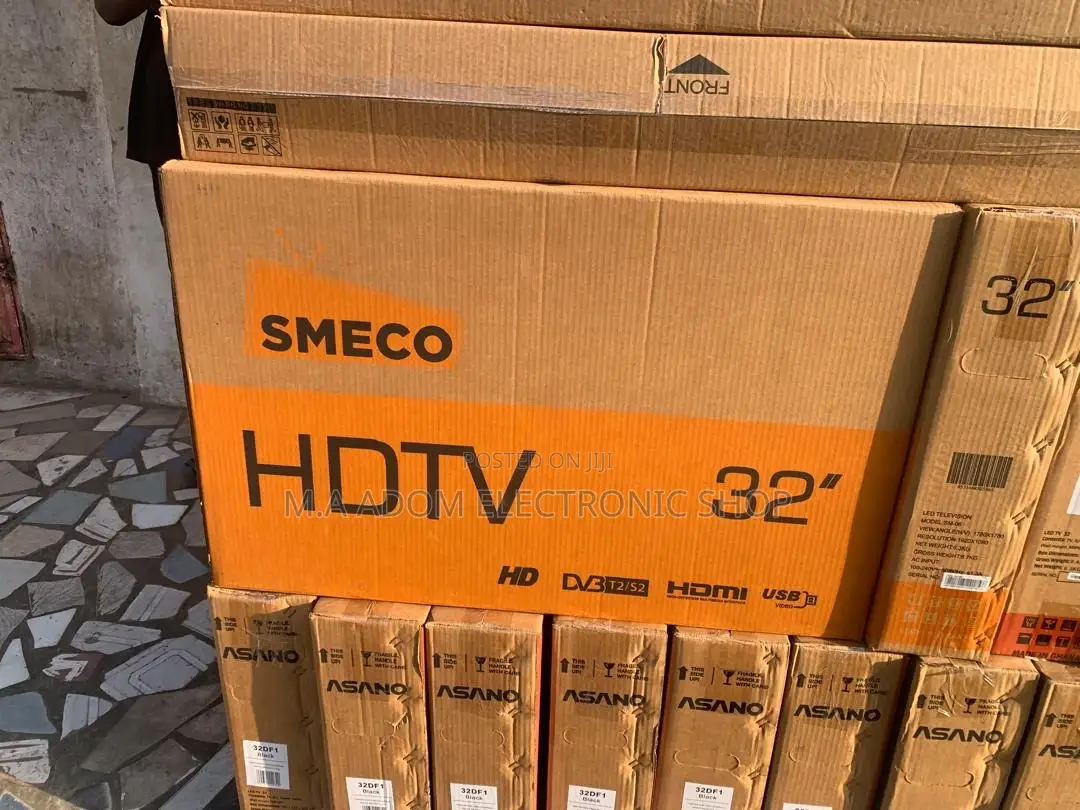 SMECO 32" HD LED TV: Your Everyday Entertainment Essential