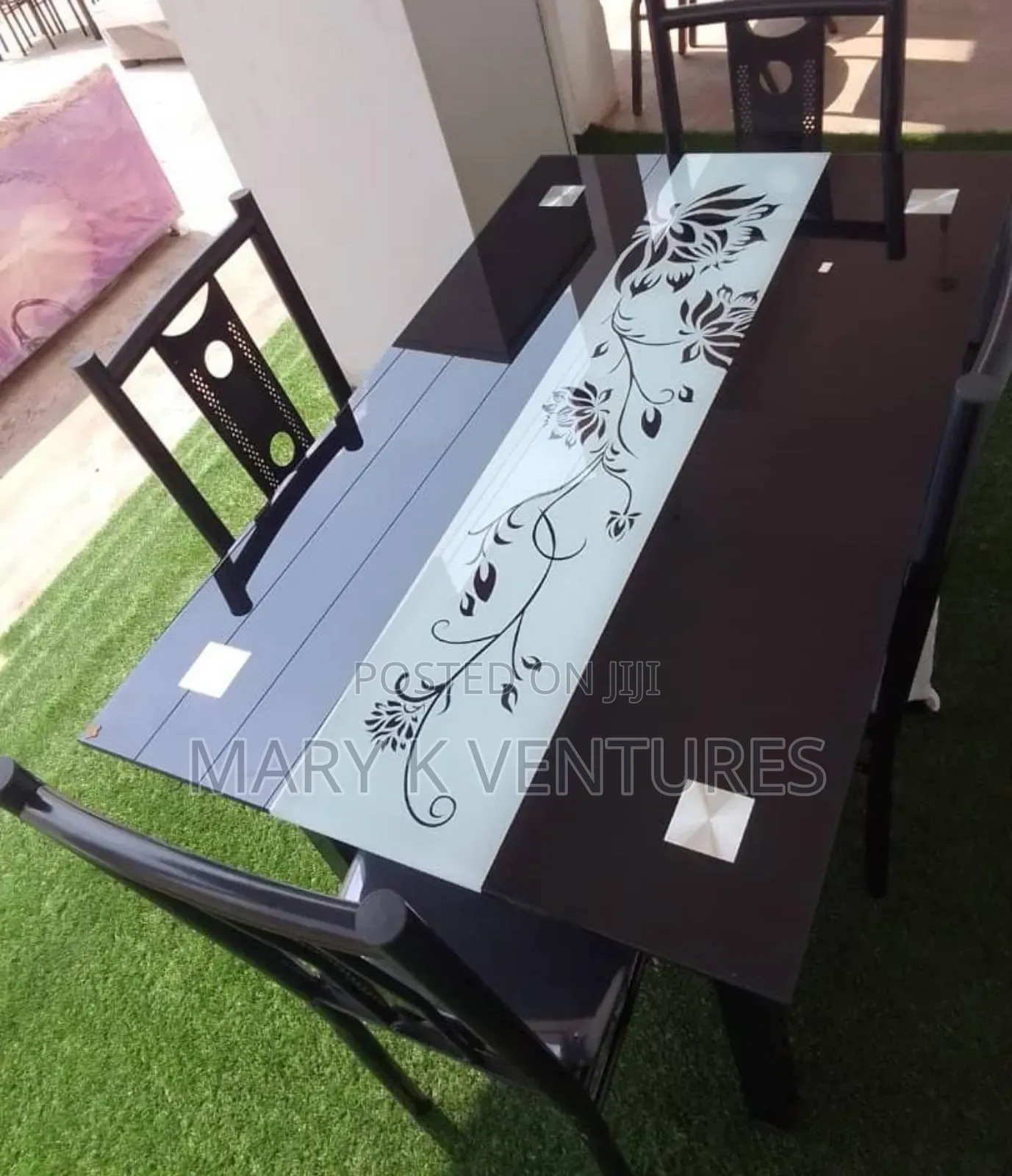 4 Chairs Dinning Sets