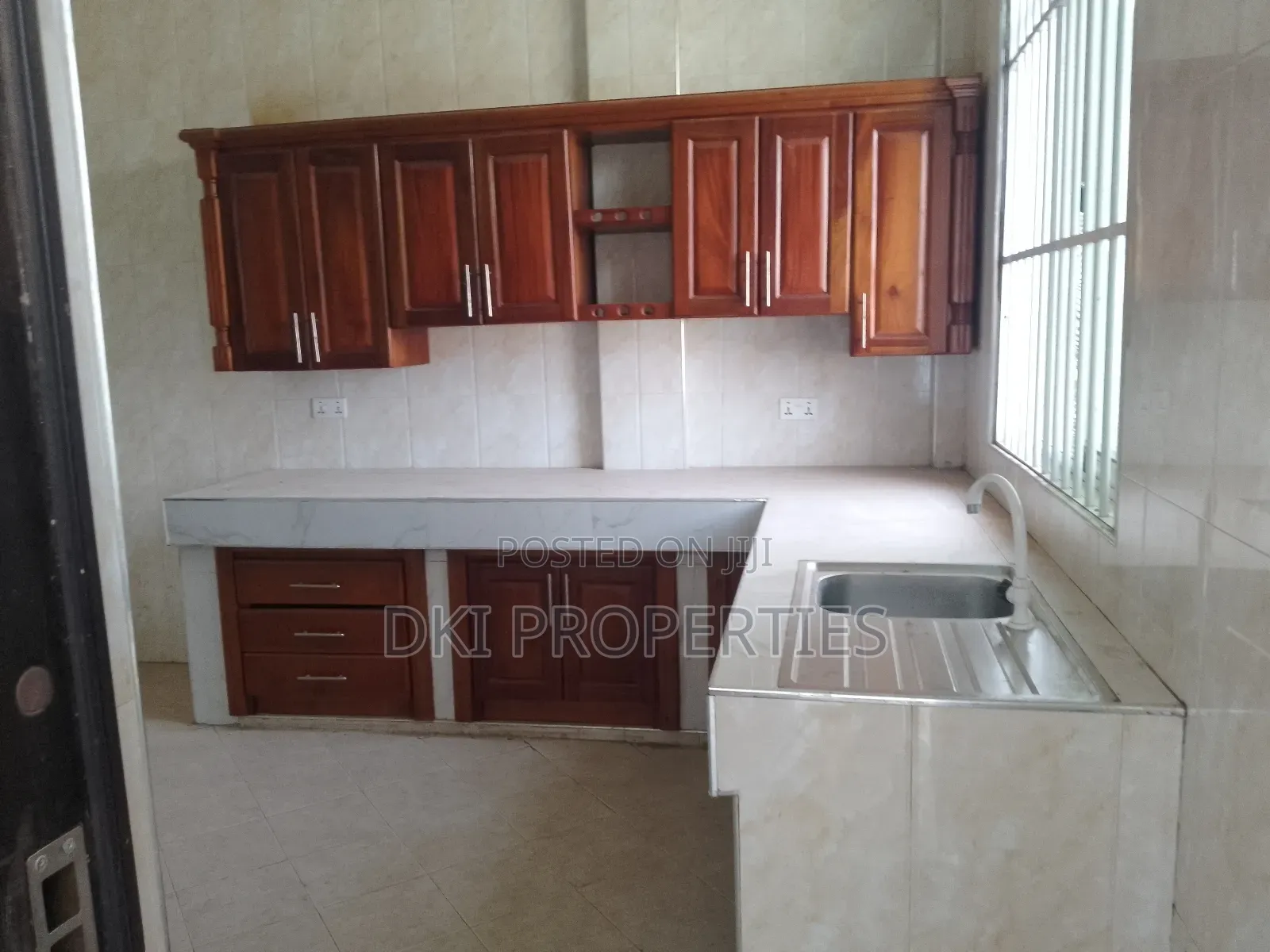 2bdrm Apartment in Dki Properties, Valley View Area for rent