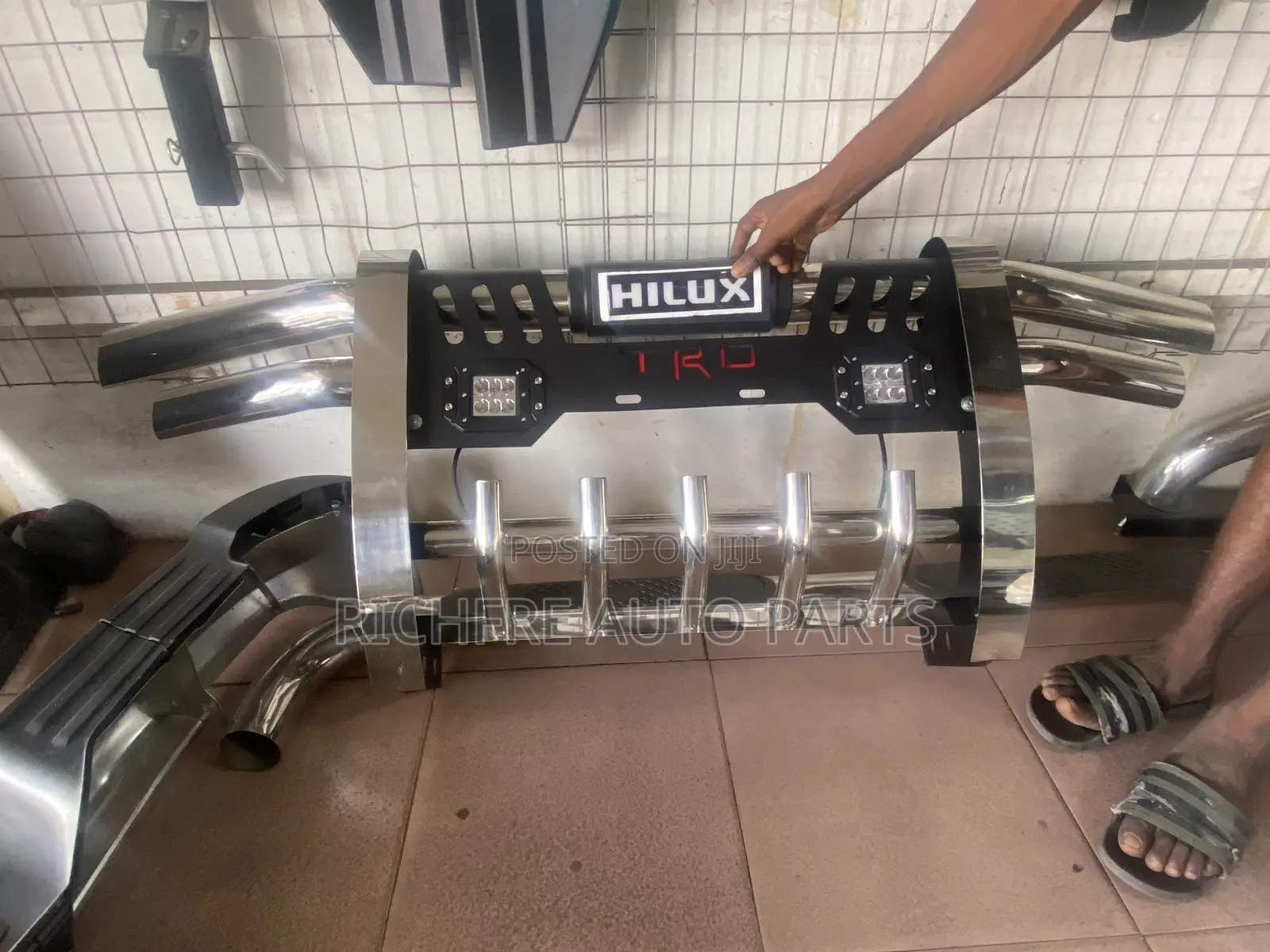 Toyota Hilux Front Guard