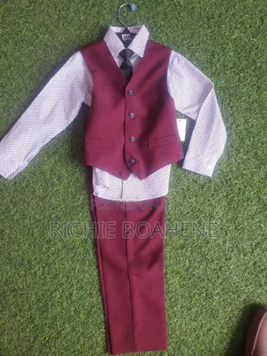 Boys Clothing Set. 4 Piece for 4/5 Years