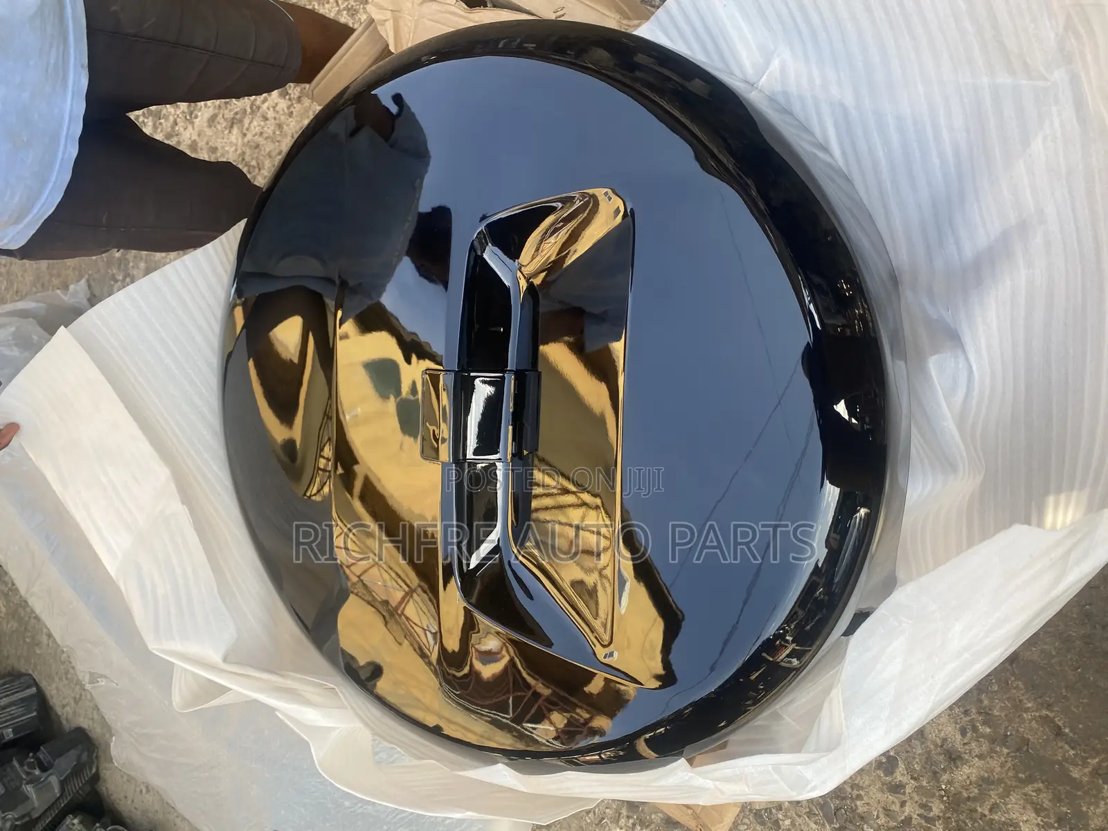 Land Cruiser Prado 2018-2023 Tyre Cover