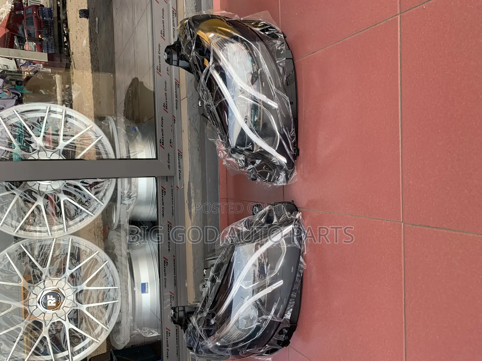 Mercedes Benz E300 Complete Head Light