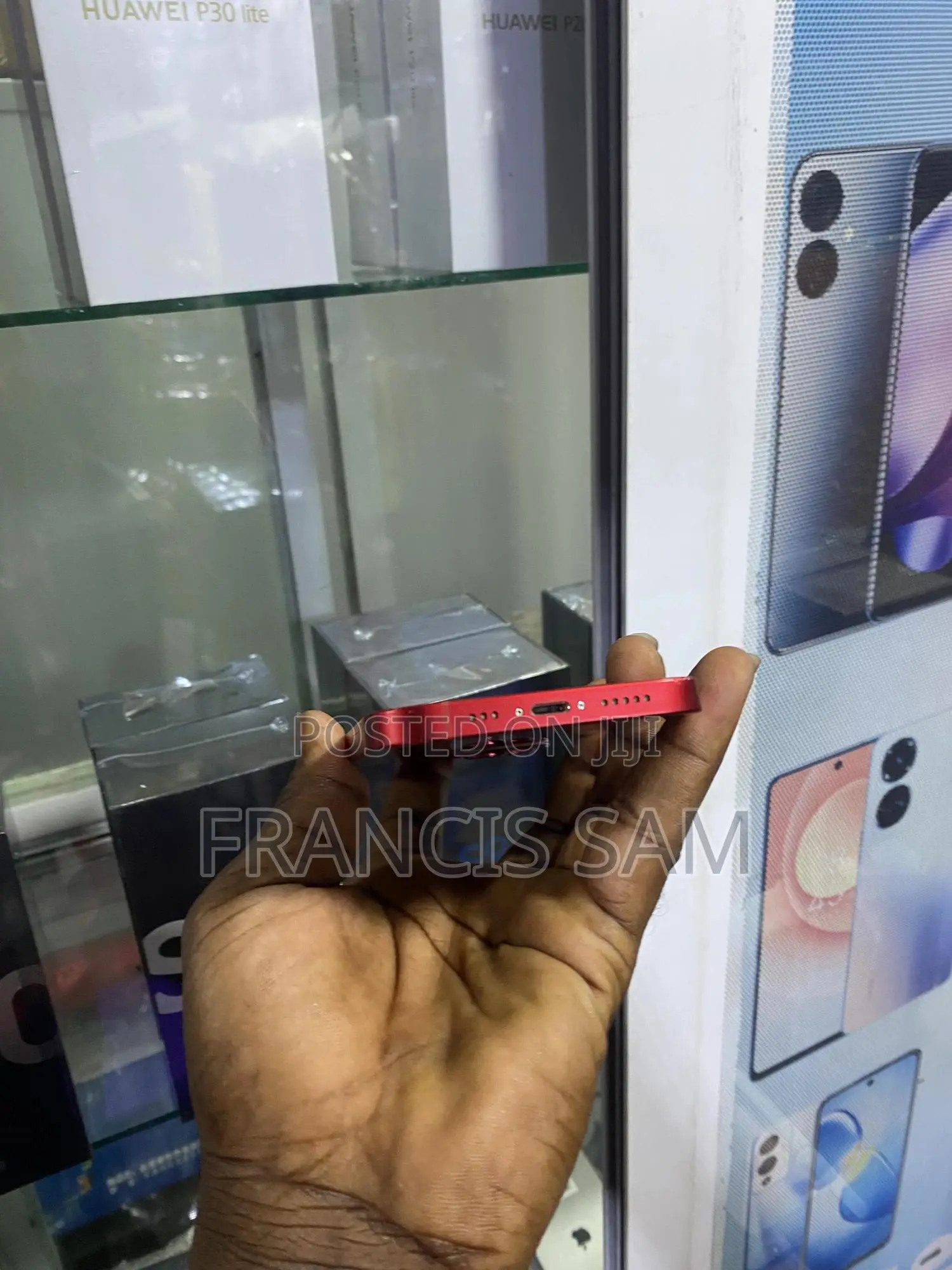 Apple iPhone 13 128 GB Red