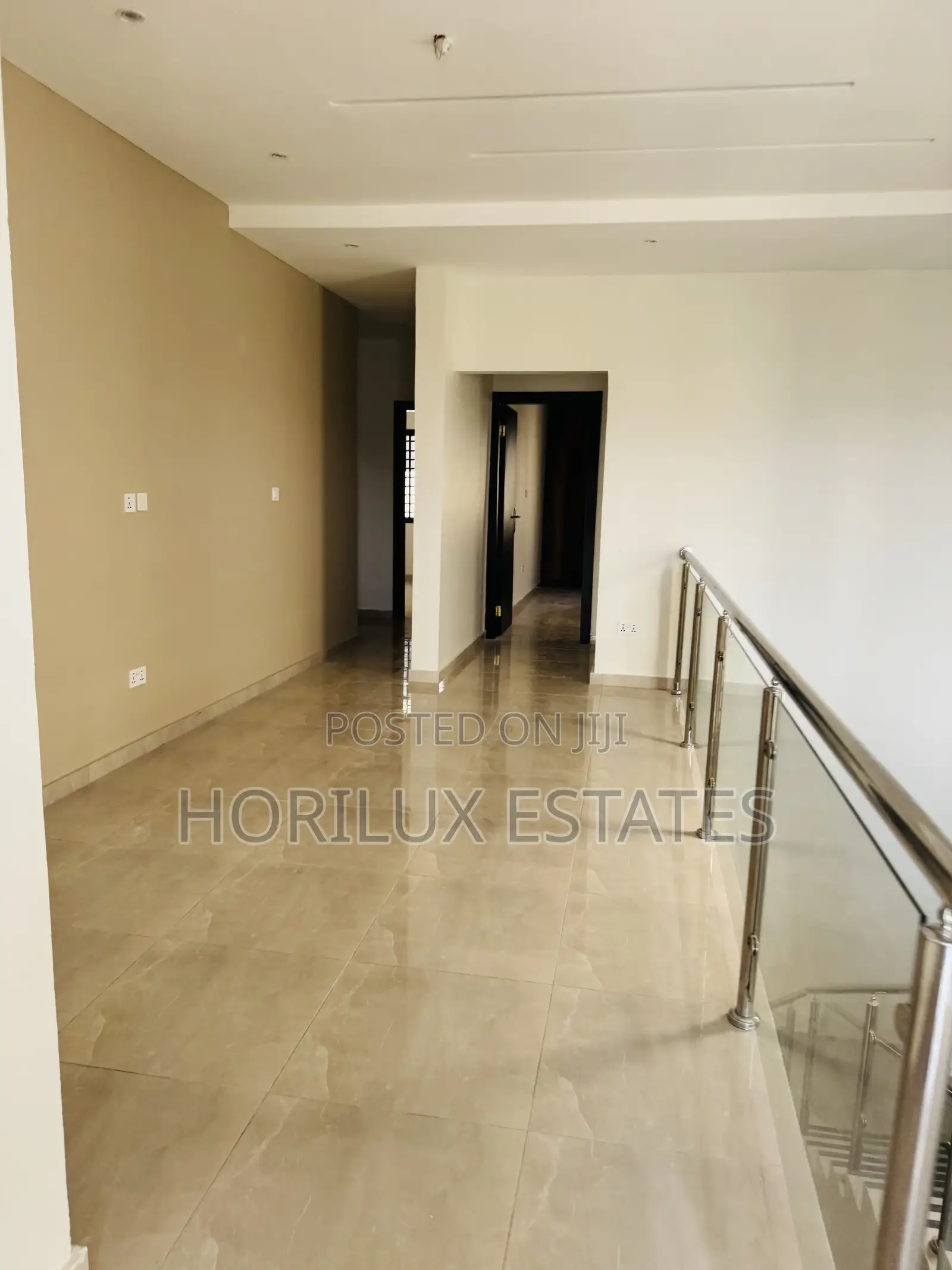 5bdrm Mansion in East Legon for sale