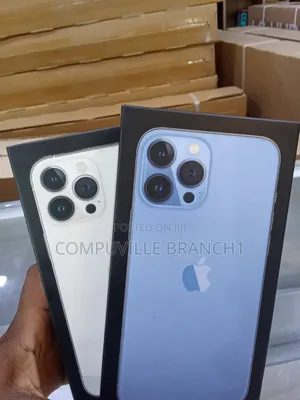 Photo - New Apple iPhone 13 Pro Max 256 GB Blue