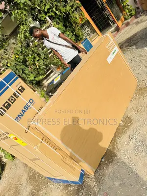 Clear Uhd Display Samsung 55”Du7000 2924 Model