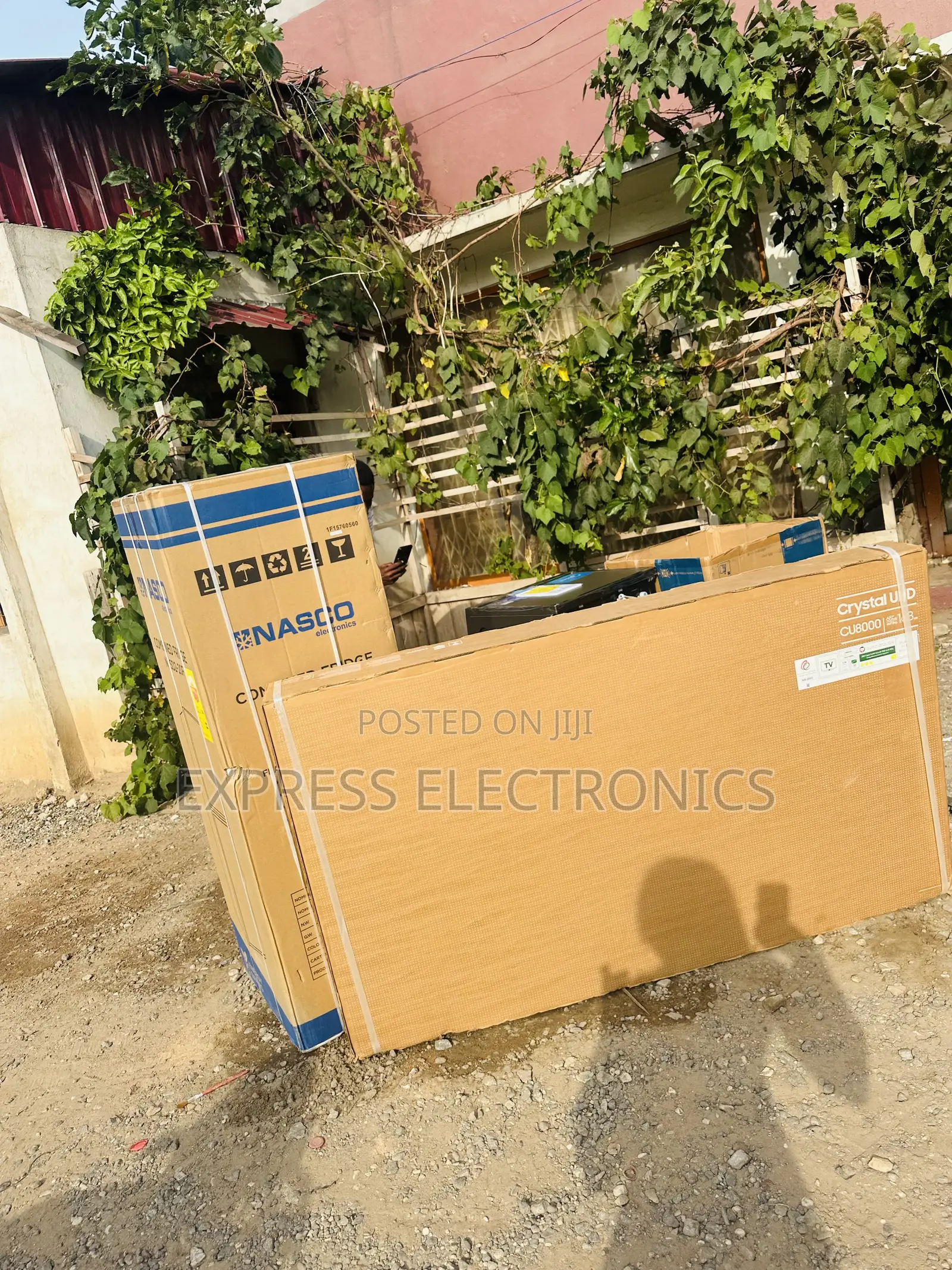 Samsung Smart Television UHD Glossy LED Screen 65”DU7000