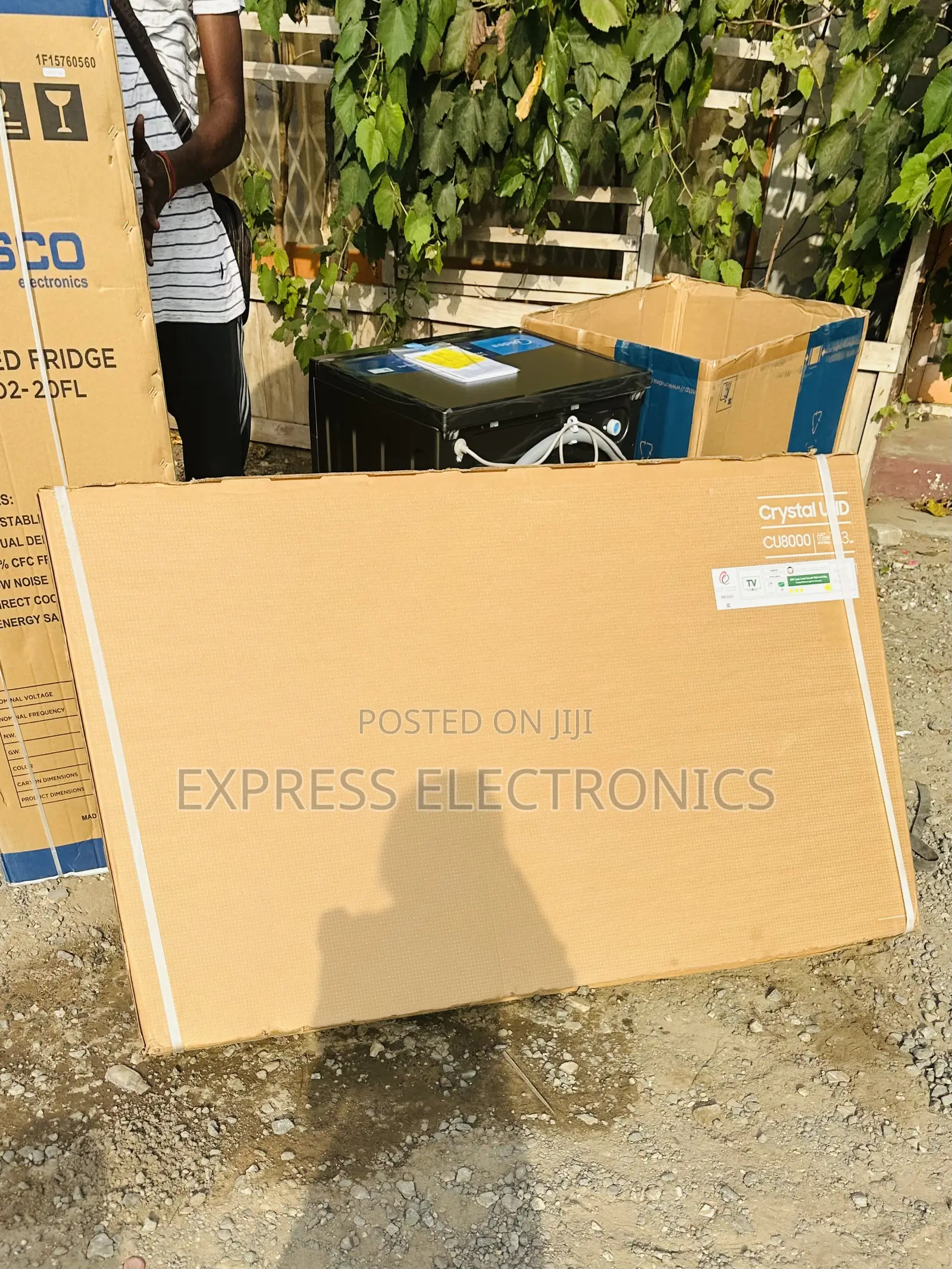 Smart Slim UHD Smart Samsung 65”DU7010 Television 