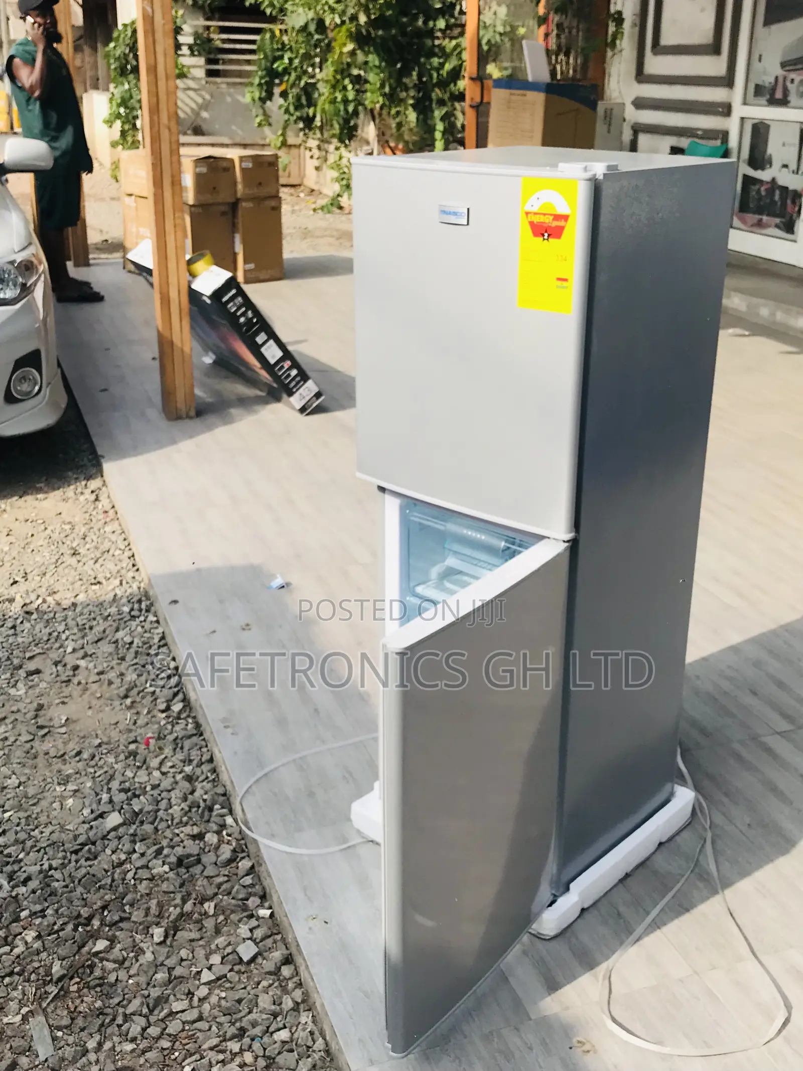 136 Liters Nasd2-18fl Bottom Mount Double Door Nasco