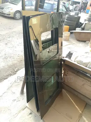 Ford Transit Side/Window Glasses