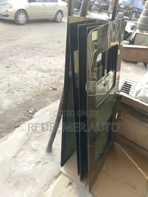 Ford Transit Side/Window Glasses