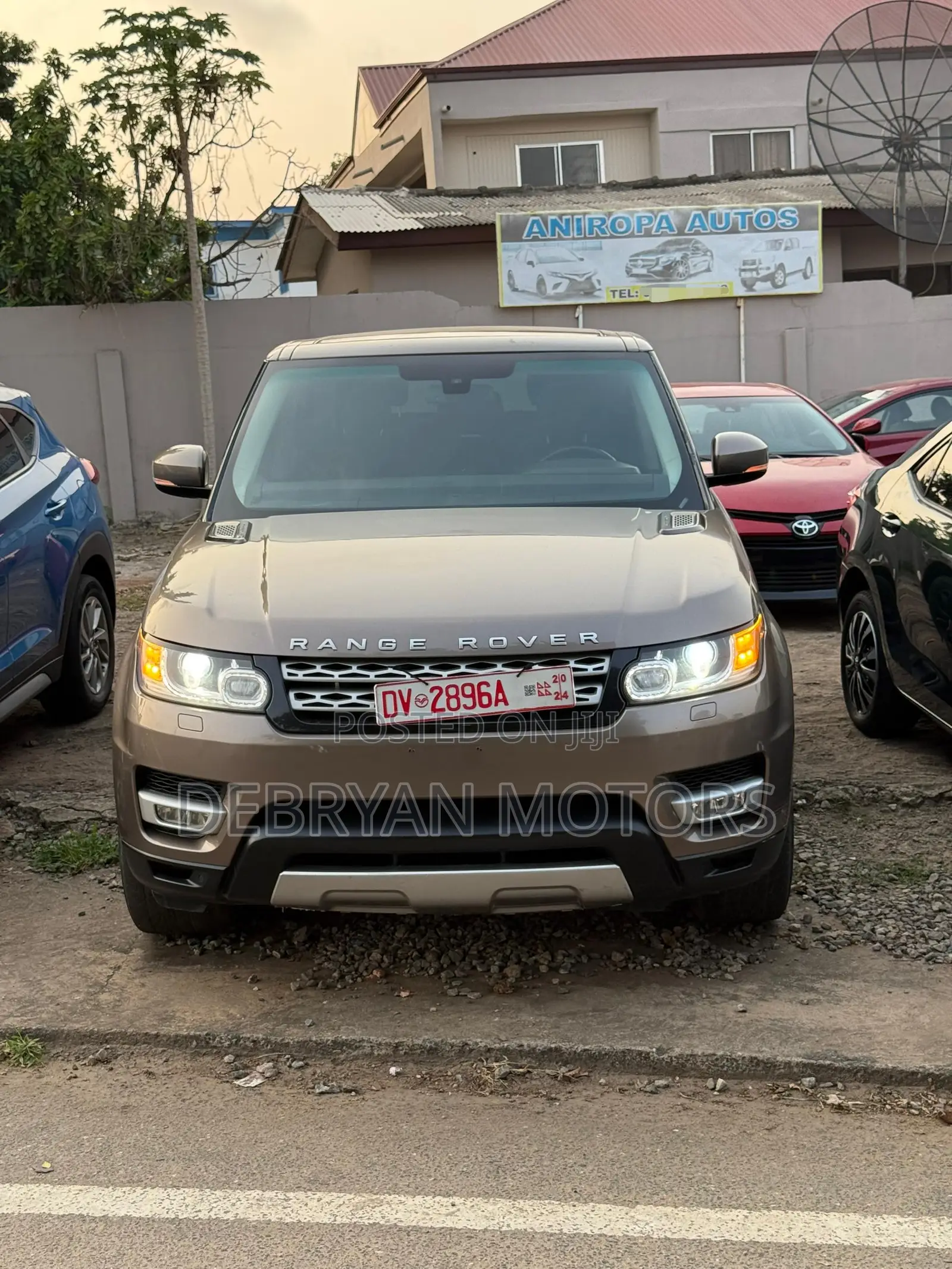 Land Rover Range Rover Sport HSE 4dr SUV 4WD (3.0L 6cyl S/C 8A) 2015