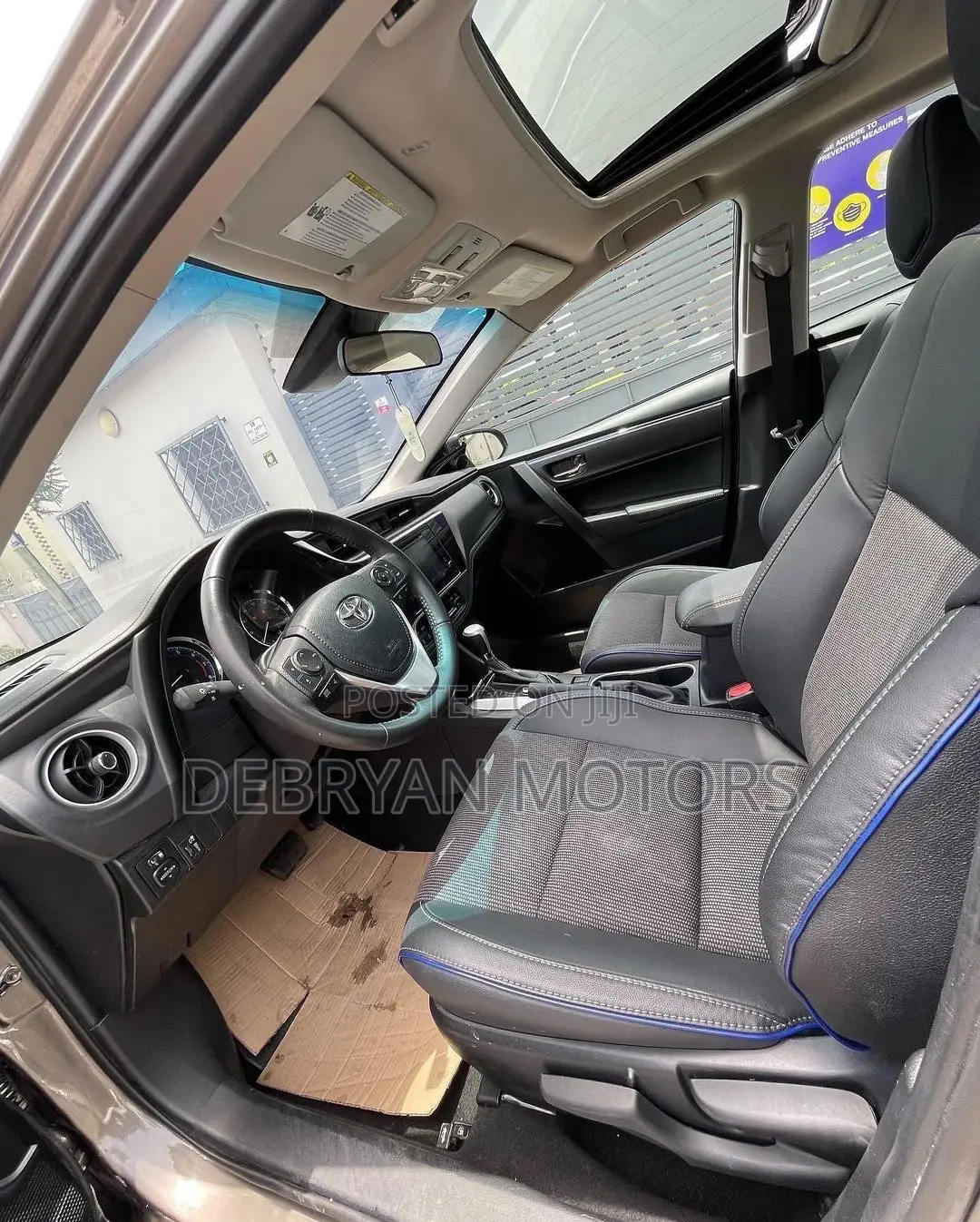 Toyota Corolla SE (1.8L 4cyl 2A) 2019 Brown