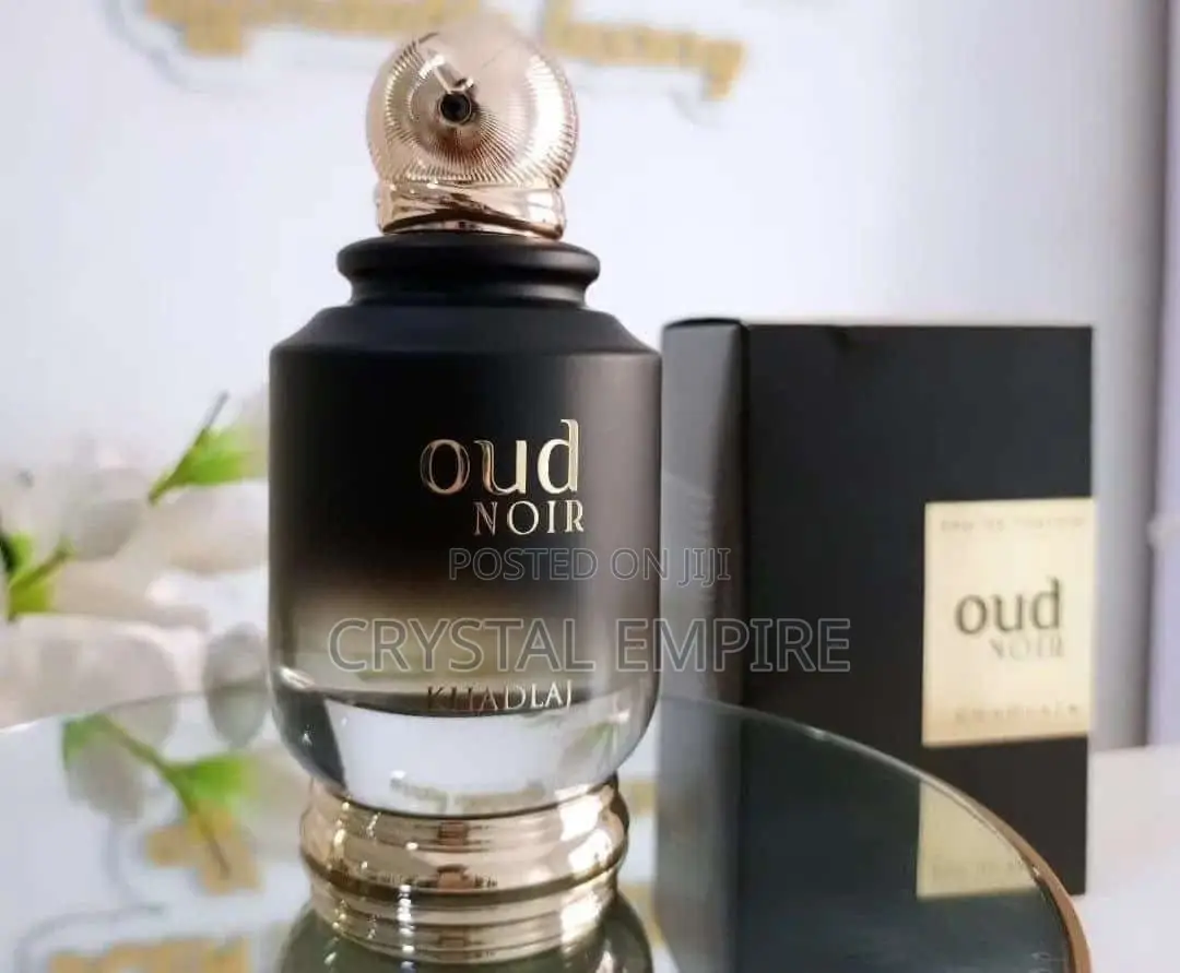 Oud Noir Perfume