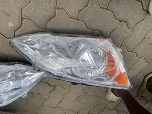 Honda CRV 2012 Headlight Pair