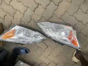 Honda CRV 2012 Headlight Pair