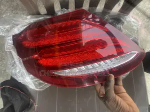 Mercedes Benz E300 E400 E450 Tailight
