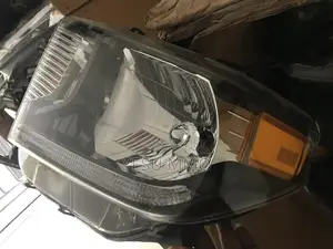 Tundra 2017 Headlight