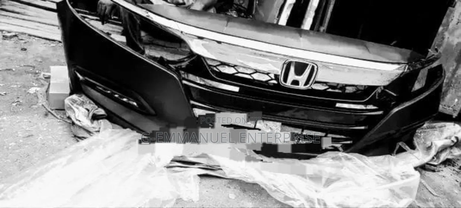 Honda Accord 2018-20 Front Bumper Complete. Original