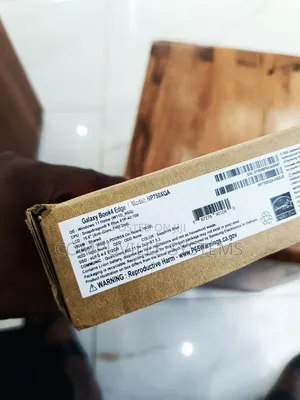 New Laptop Samsung 16GB SSD 512GB